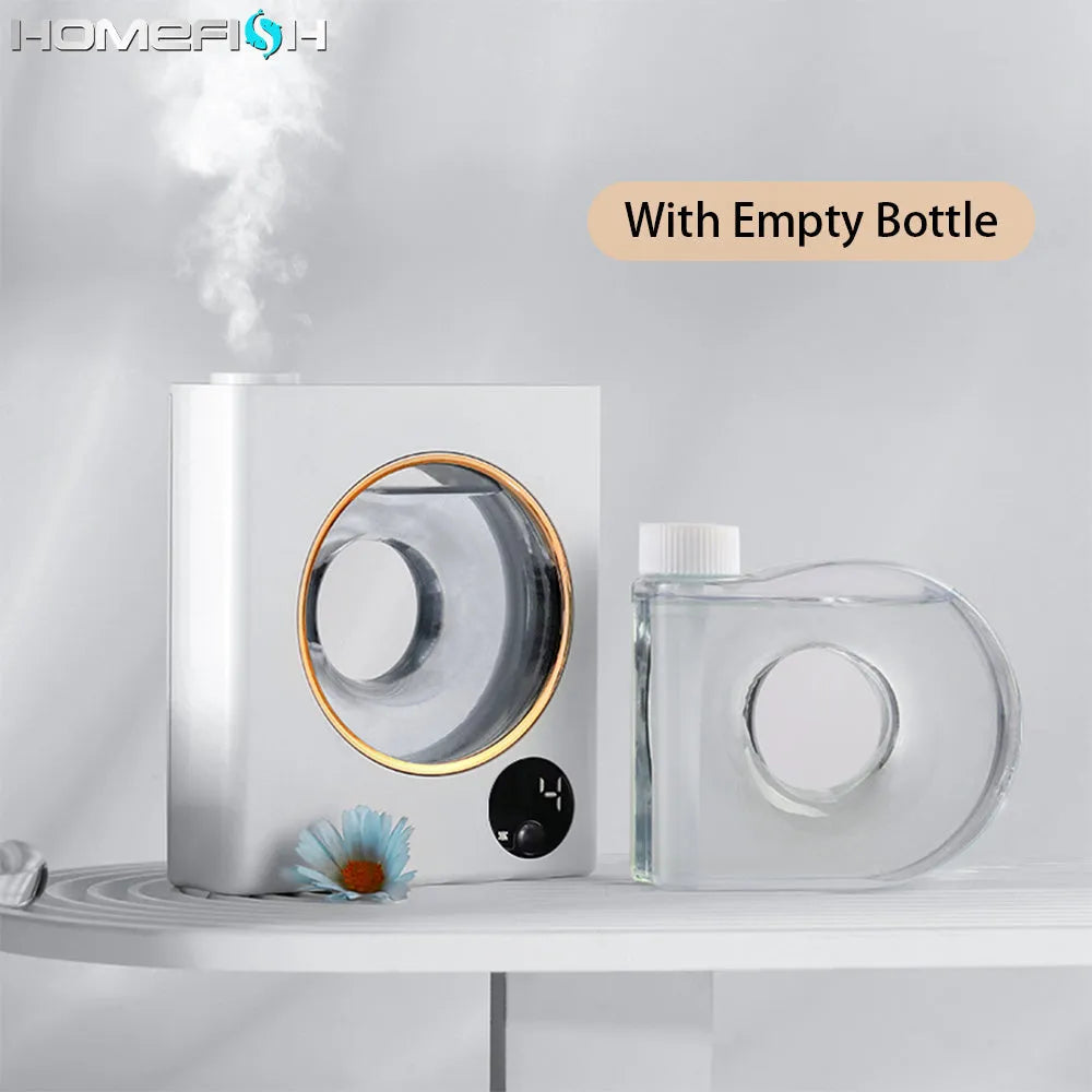 Small white wall mounted automatic aromatherapy machine with USB charging port.