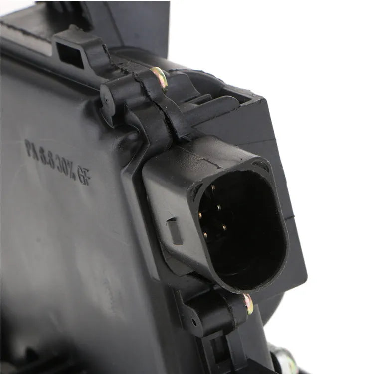 Black Golf 4 and Passat B5 left door lock block replacement part for front or rear door positions