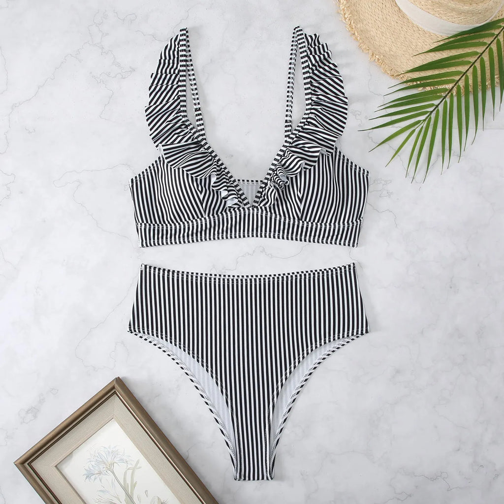 Striped split bikini swimsuit with small chest design in retro colour patterns
