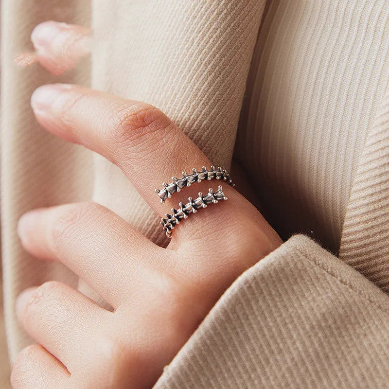 Original dark style adjustable silver backbone open ring with pumpkin skull motif for women