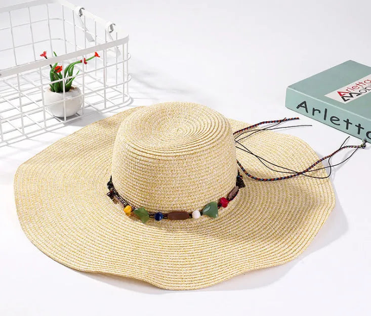 Women's straw dome hat in solid colour for summer sun protection, size M 56-58cm
