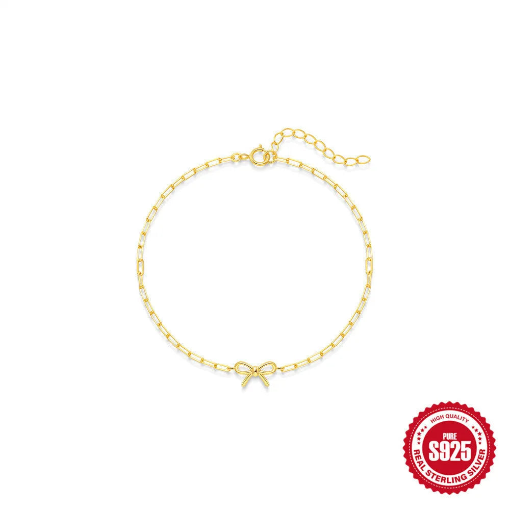 S925 sterling silver bracelet with clip chain clasp and geometric heart charm