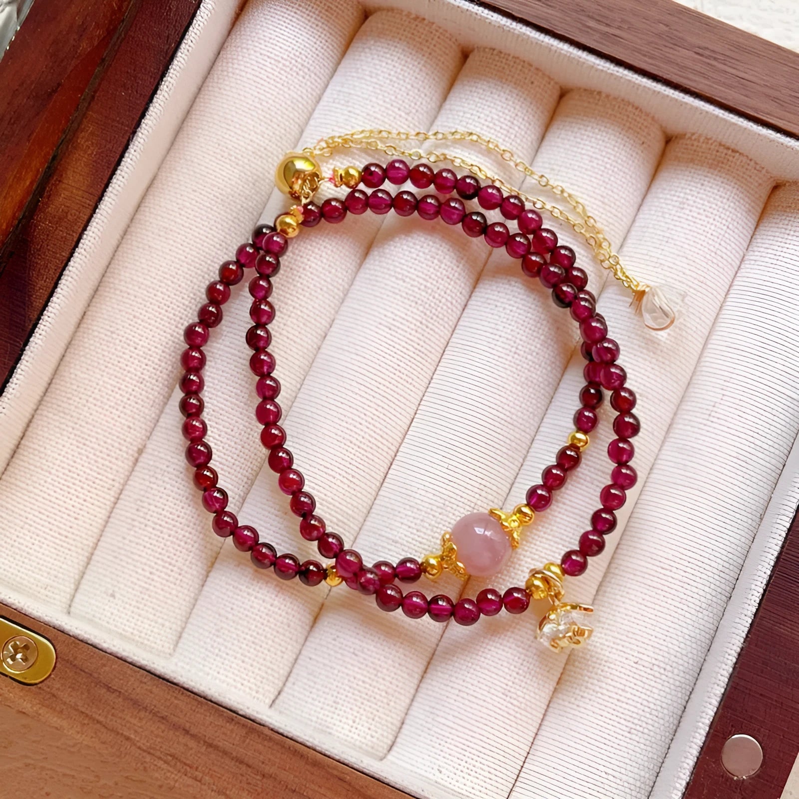 Women's natural garnet bracelet with double ring design and H311 colour garnet