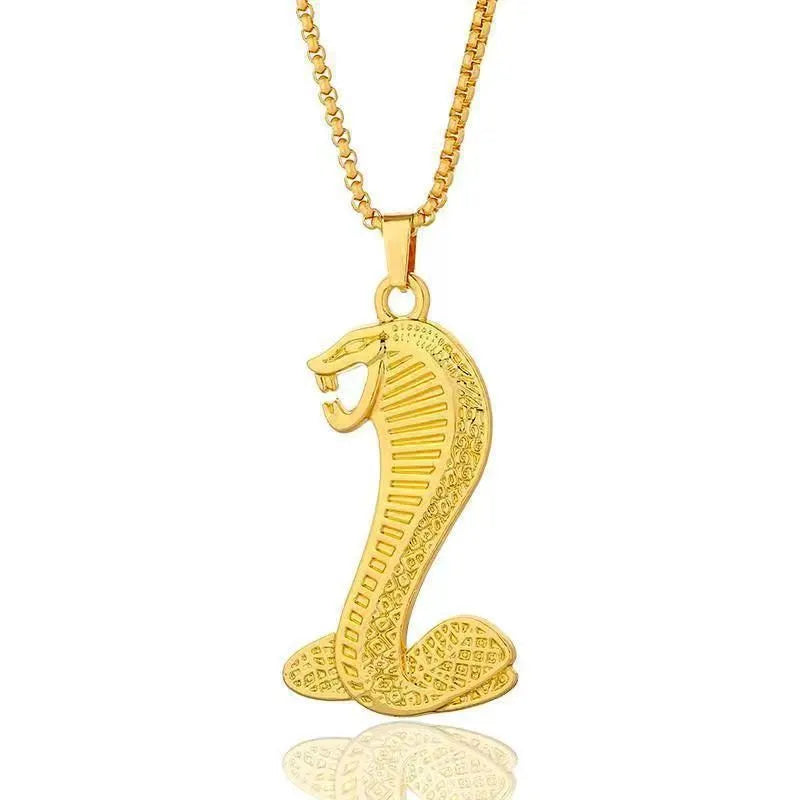Gold-coloured geometric zircon necklace with alloy pendant on model