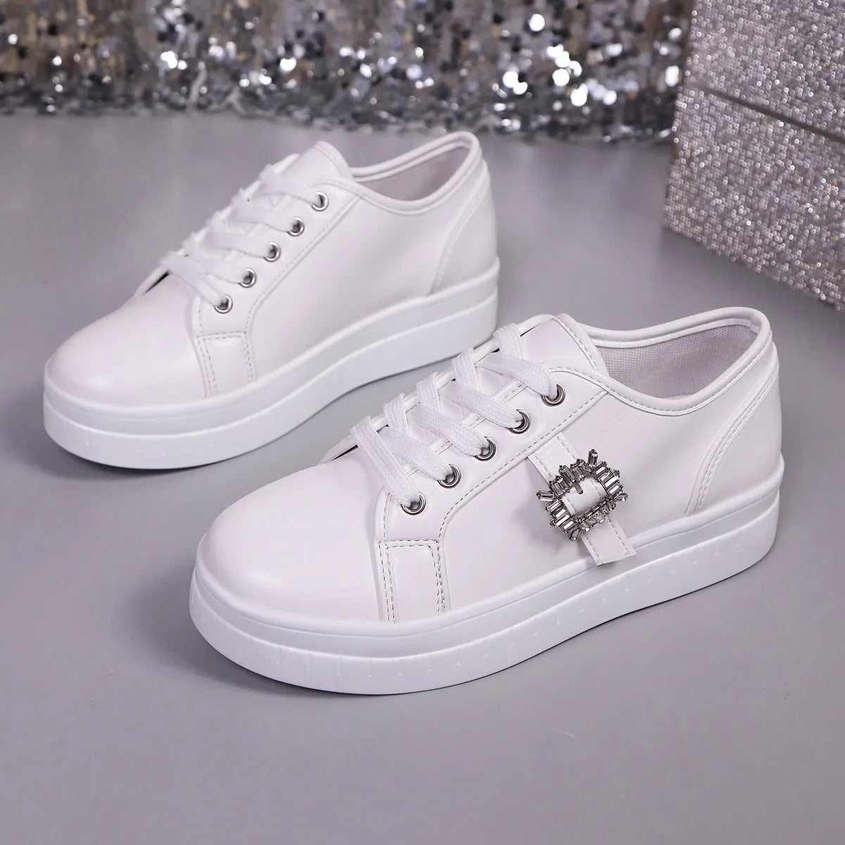 New soft bottom leather sports women's shoes in low-top style, PU upper, rubber sole, front lace-up, available in multiple colours including apricot