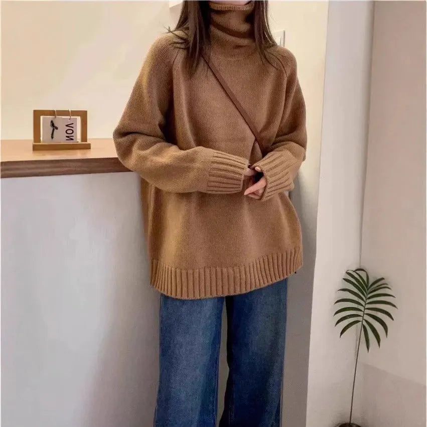 Women's loose-fit turtleneck sweater with curling pile collar in red solid colour