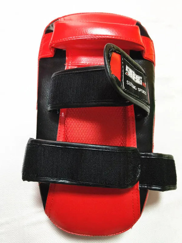 Black and red rectangular PU leather hand-held boxing Sanda training foot target pad.