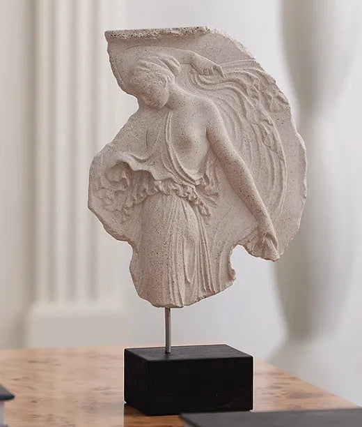 Italian-style Wine Goddess resin sculpture ornament measuring 35cm tall in modern European design