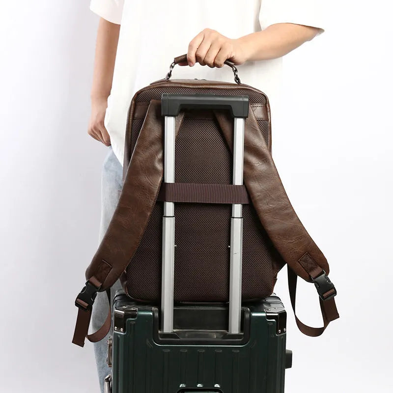 Men's casual business backpack in PU leather, solid colour, black - urban simplicity style for travel