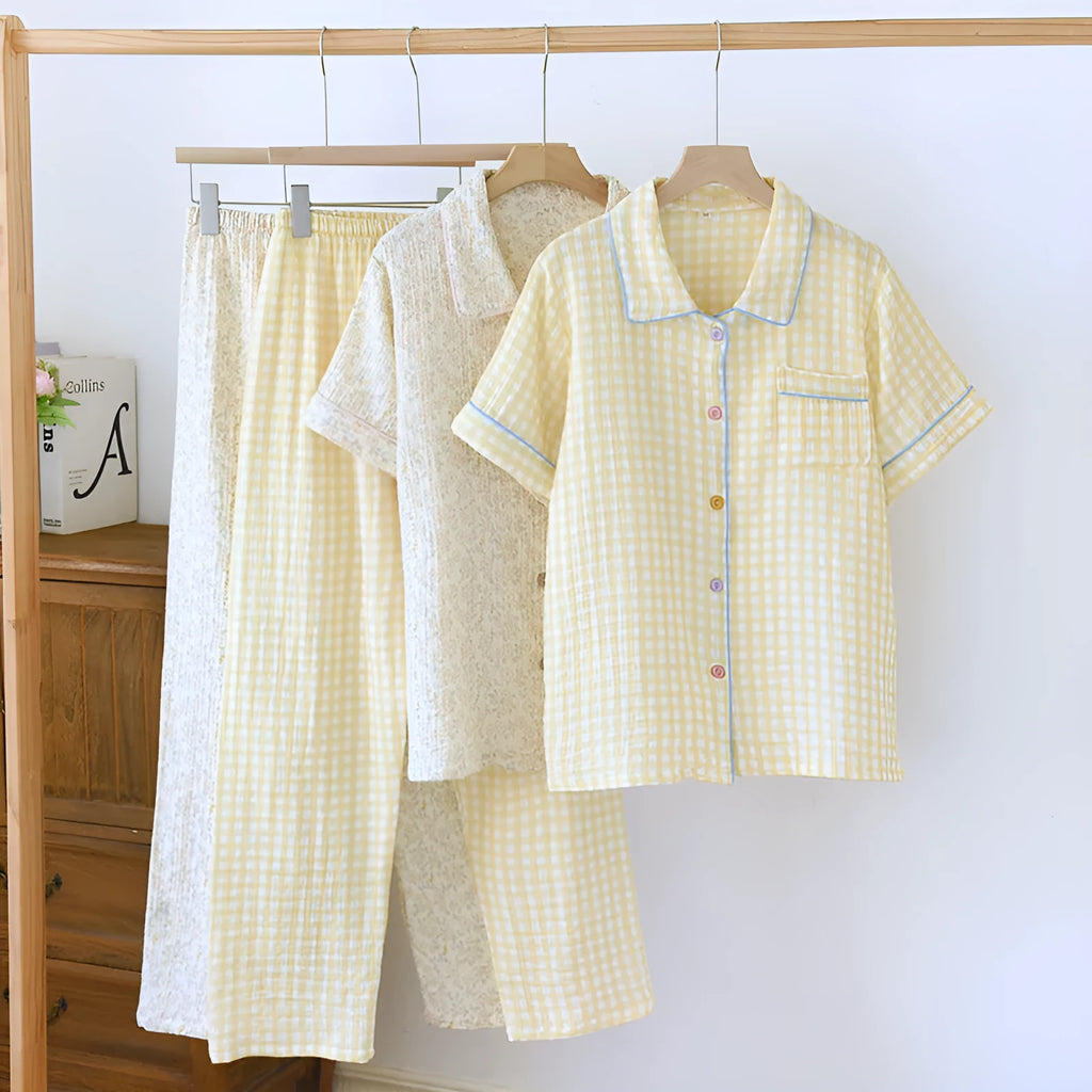 Women's washed cotton gauze short-sleeved trousers outfit in floral or plaid print with three-quarter sleeves