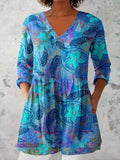 Women's slim fit long-sleeved top with a retro digital print design in a selected colour.