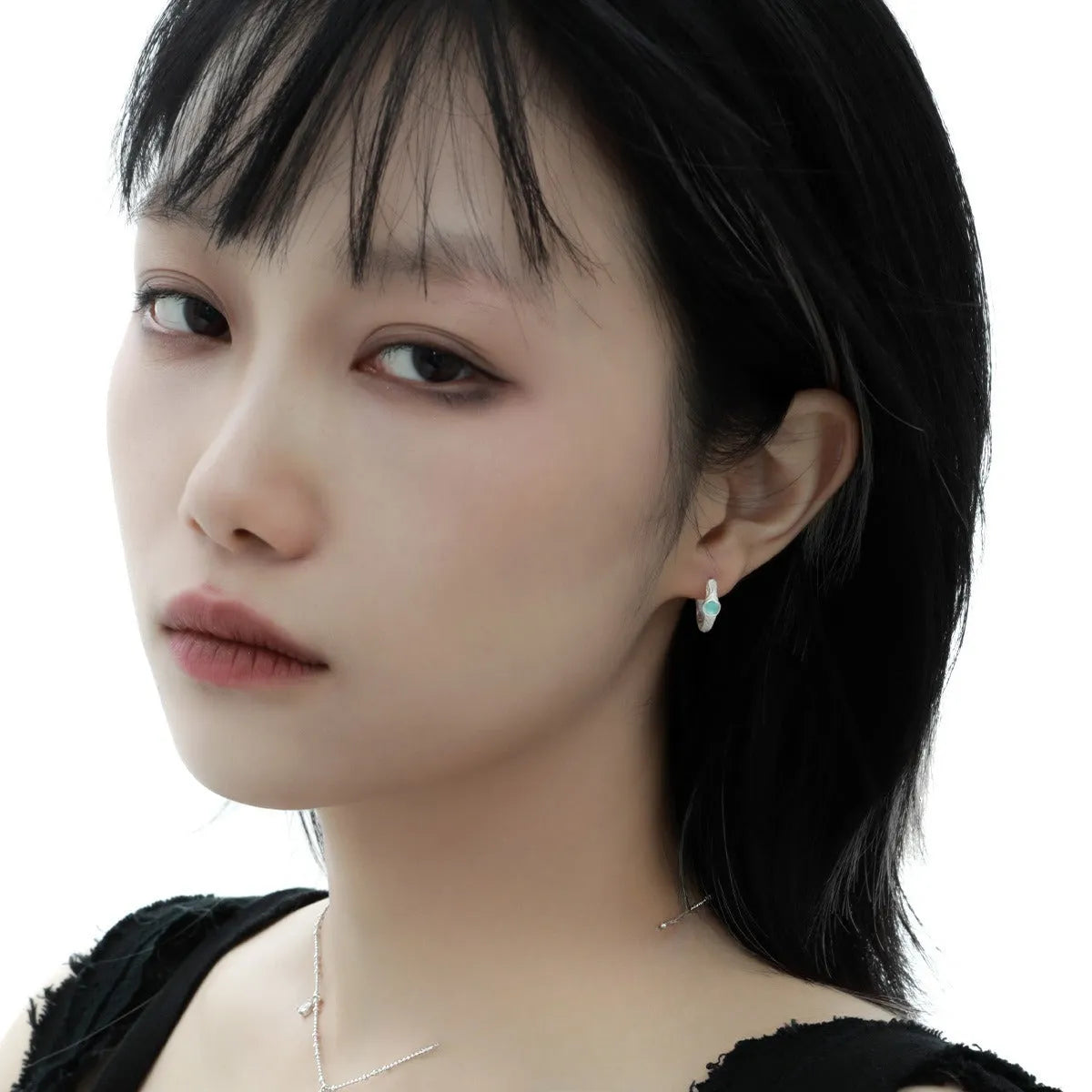 925 sterling silver geometric ear clip with burnt silver electroplated finish