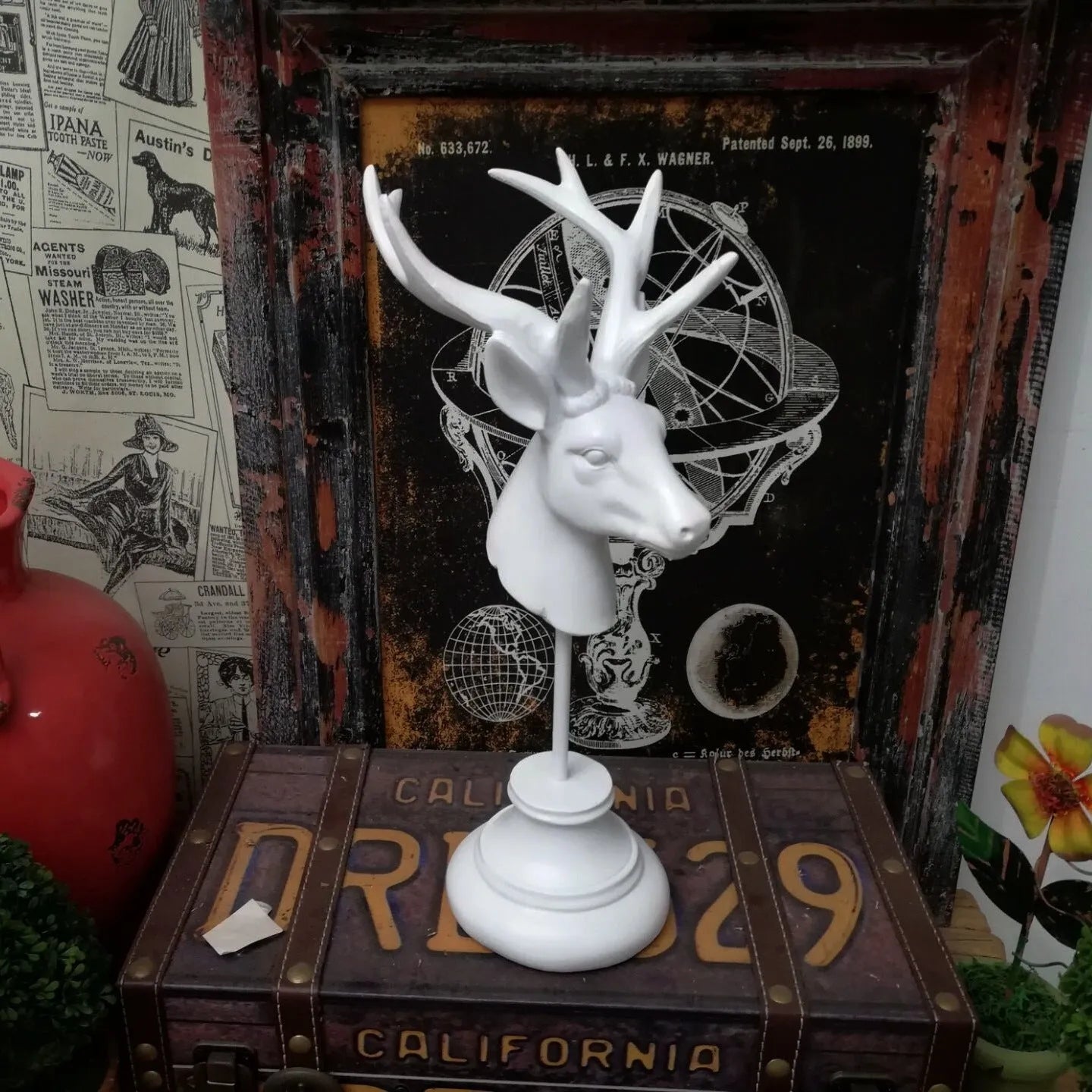 Resin elephant decoration statue in black, white or wood colour, 32cm tall