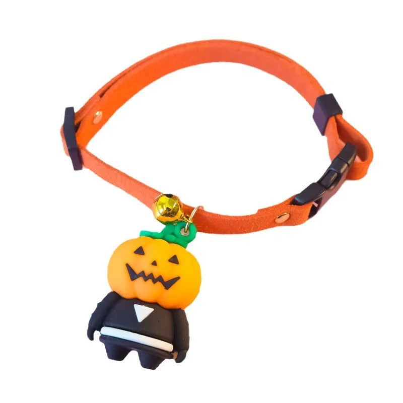 Halloween dog collar with luminous skull pattern, adjustable buckle, and polyester material in size M.