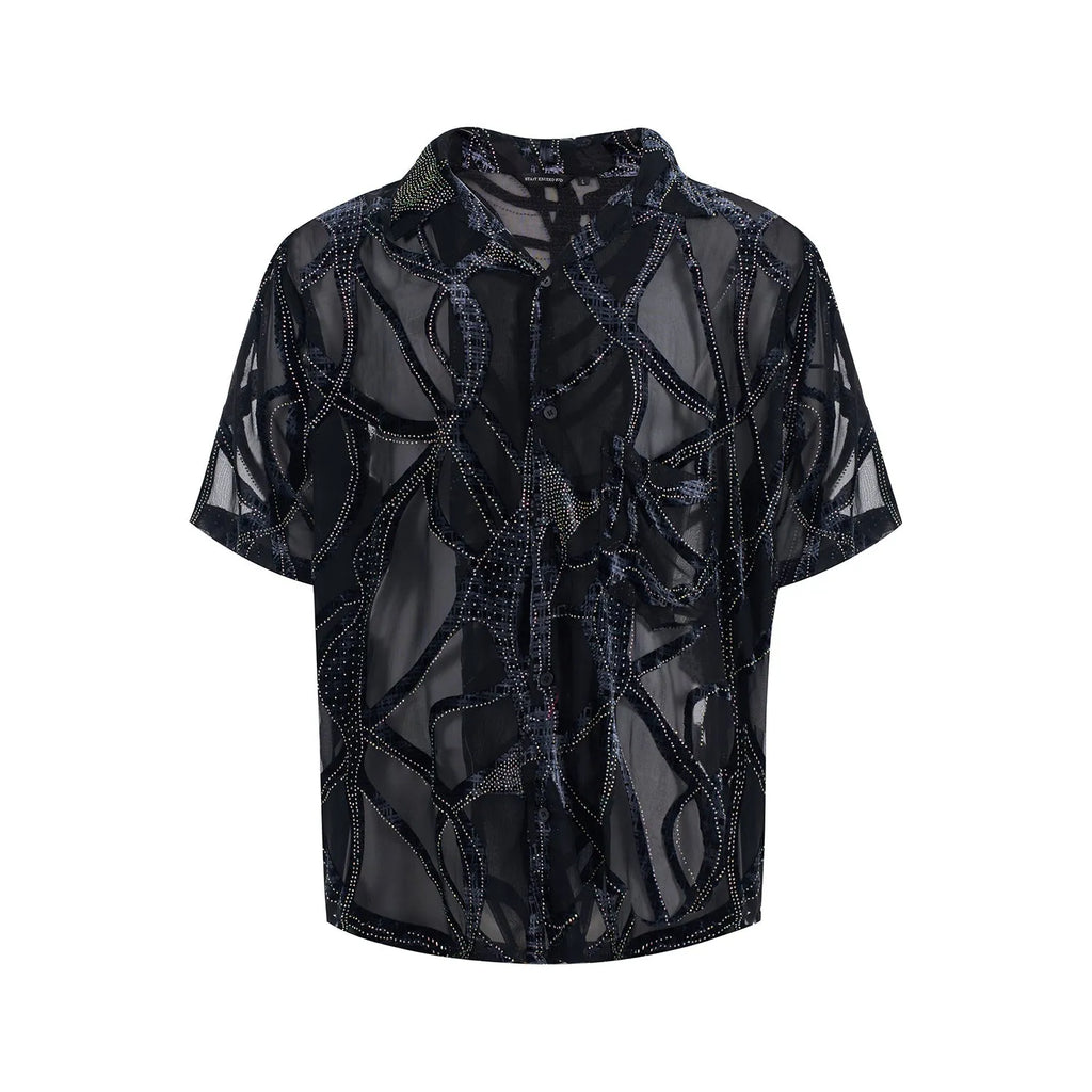 Man's black and grey short-sleeved shirt with translucent snake pattern, loose fit with lapel collar.