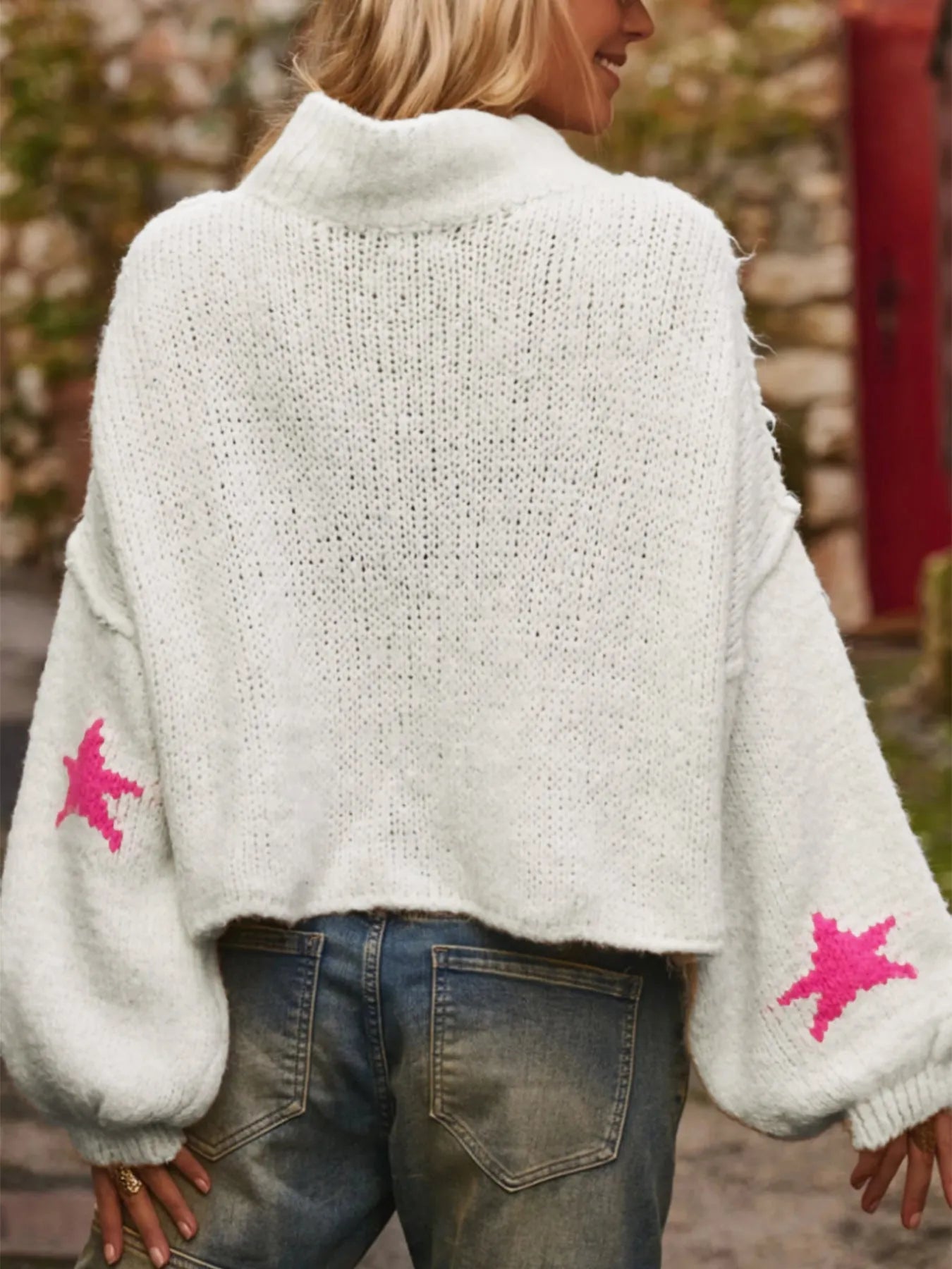 White women's turtleneck pullover with five-pointed star pattern in thick imitation velvet fabric