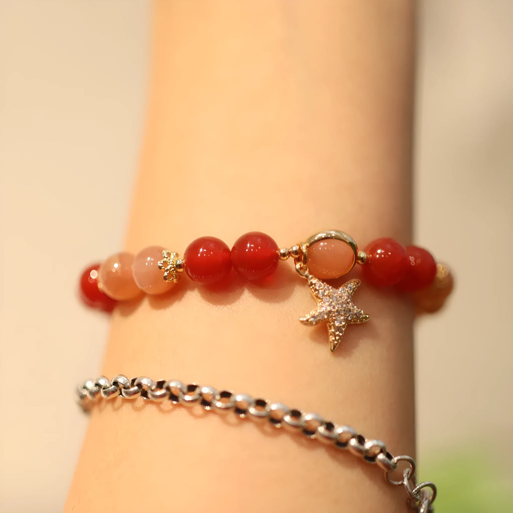 Handmade red agate women's bracelet with 8mm beads, star shape and Xiangyun ethnic patterns