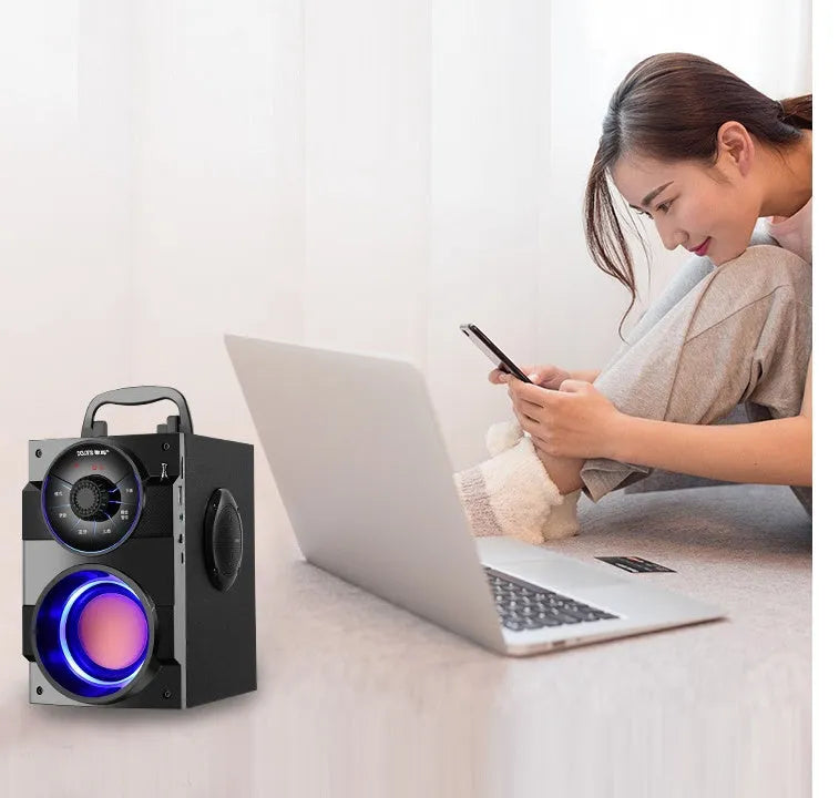 Portable mini home audio system with subwoofer, main unit, satellite boxes, and 1.2-metre connection cable