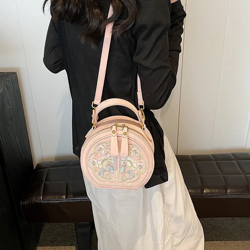 Chinese embroidery handbag in soft PU, horizontal square shape, black, with shoulder strap
