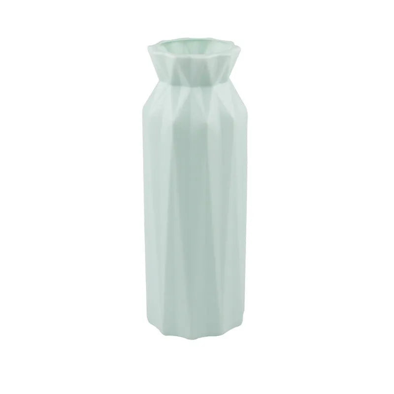 PE plastic injection-moulded melamine vase in green colour with 7.2cm bottom diameter