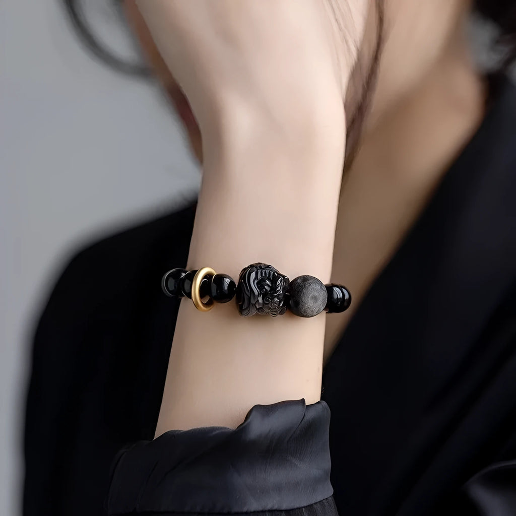 S519 colour resin fashion bracelet for men and women on a wrist.