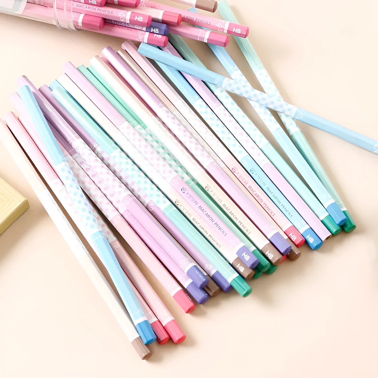 Basswood six-angled thermal transfer pencils with HB hardness in 50-piece barrel packaging