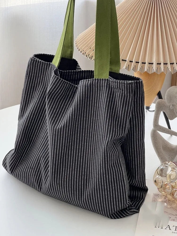 Canvas tote shoulder bag in plaid or striped pattern with 24cm strap