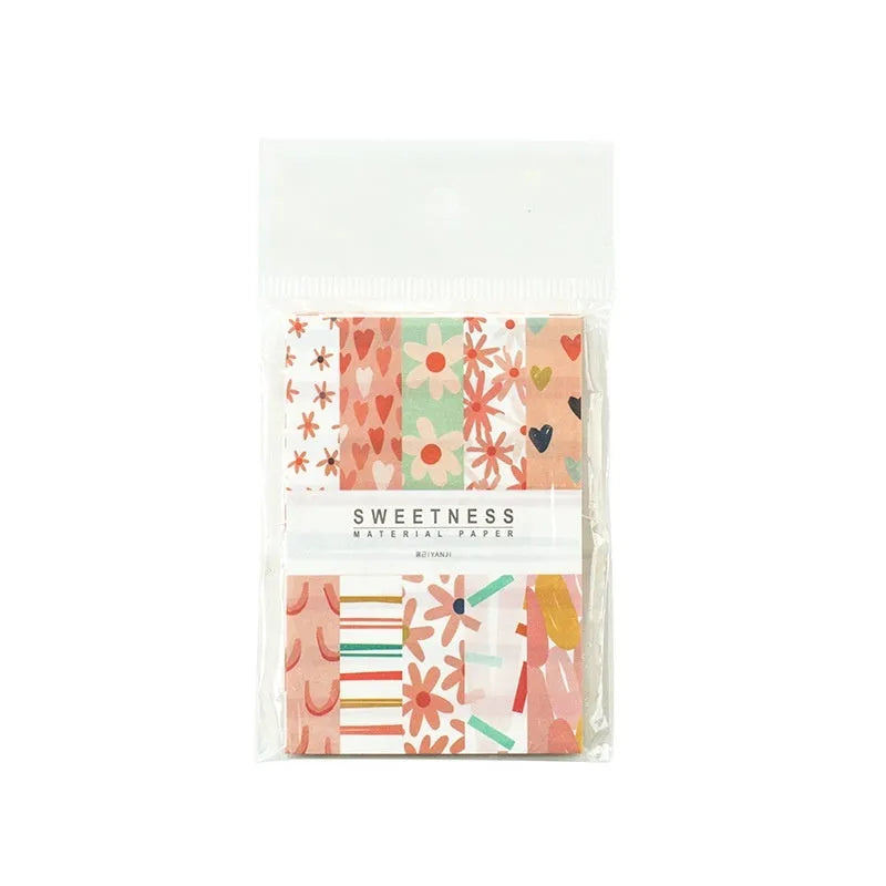 50 pieces of retro dessert-themed note paper in ten colours including caramel, strawberry, and blue fruit designs