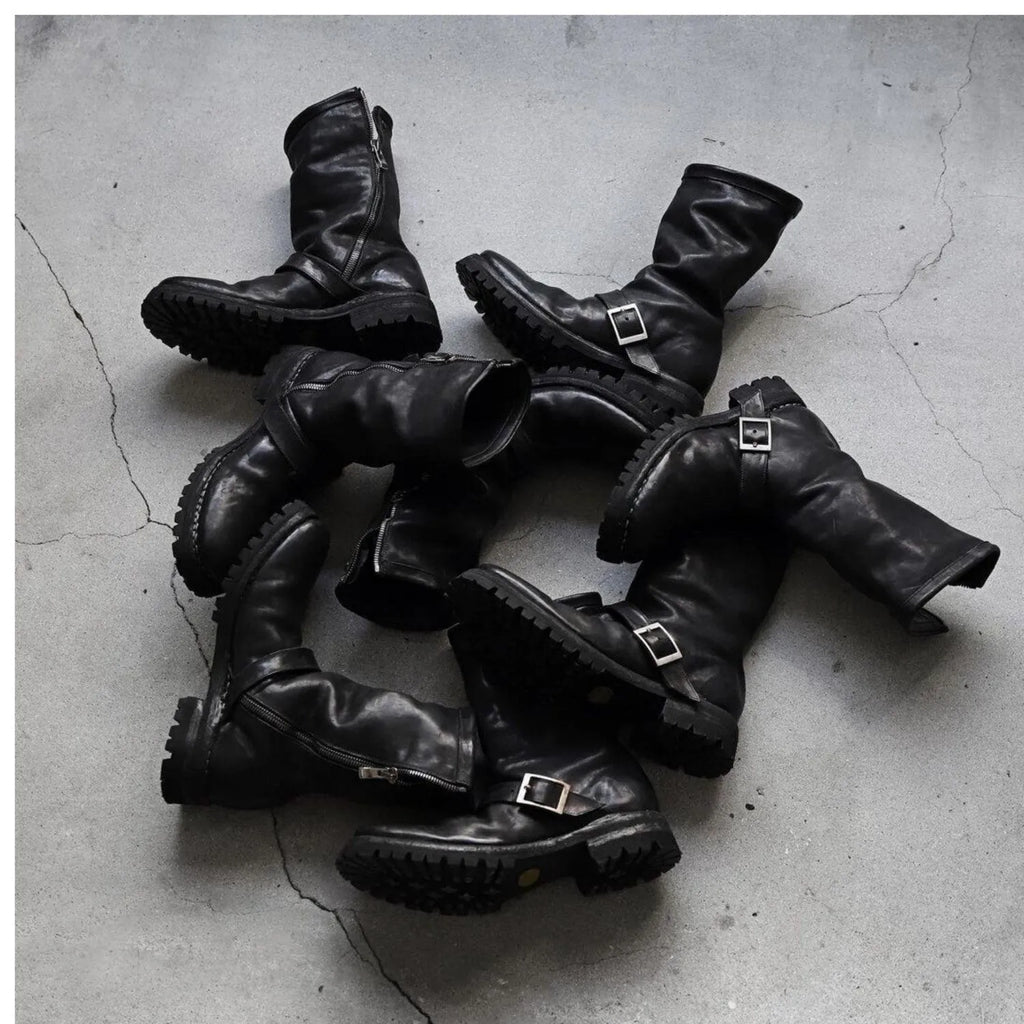 Men's black retro Martin ankle boots with side zipper closure and round toe