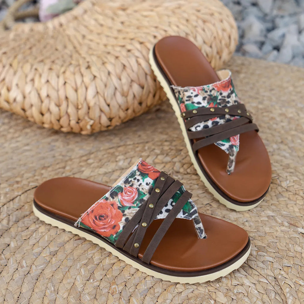 Plus size artificial PU flip-flops in black rose colour with rubber sole, EU size 39