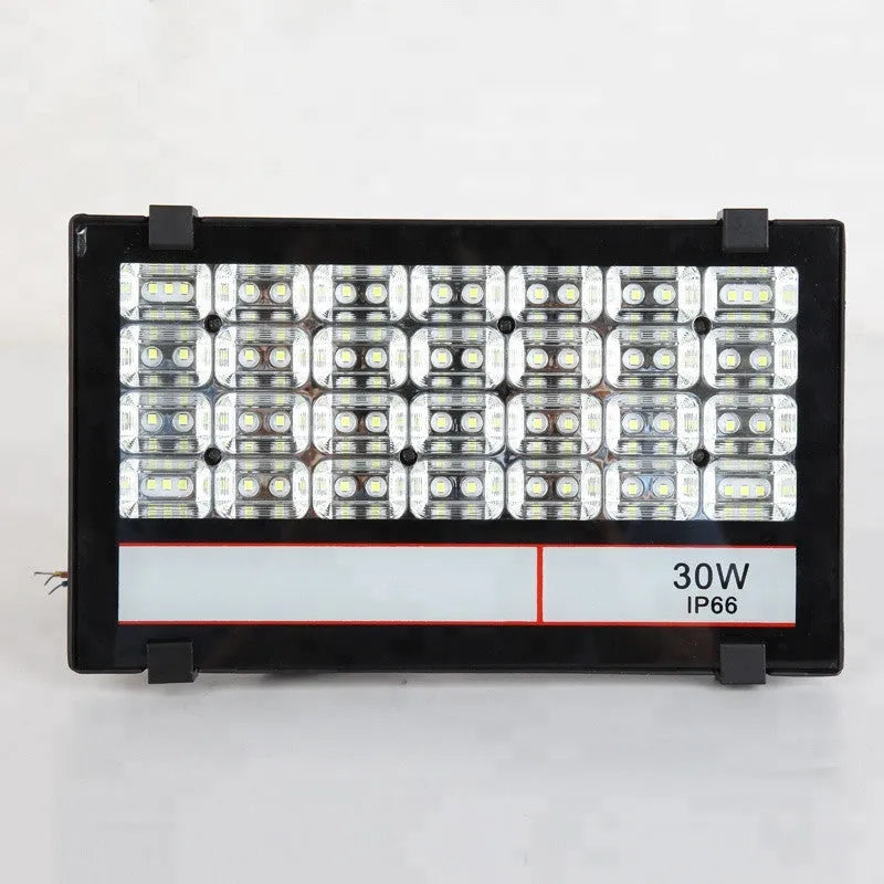 Black Angel Eyes 30W LED projection lights with aluminium alloy body and tempered glass lens for stadium lighting