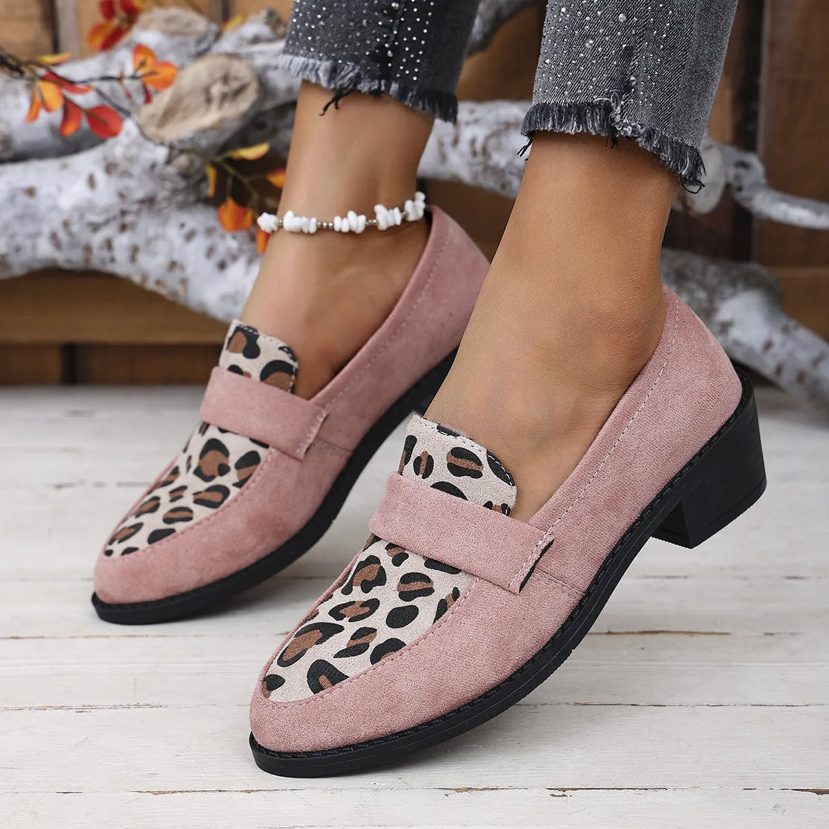 Leopard print suede slip-on casual shoes with chunky mid-heel and pointed toe