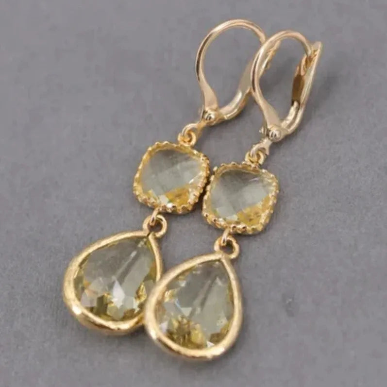 Gold geometric water droplet fringe earrings with retro design on copper base