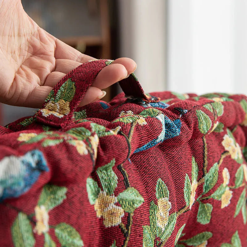 American-style square dining chair cushion with floral pattern, measuring 40cm by 40cm with 8cm thick filling