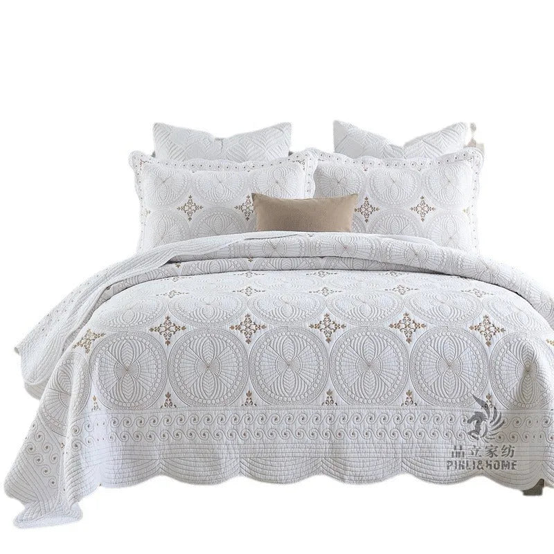 European-style embroidered cotton bed cover set for 1.8 metre beds with matching pillowcases