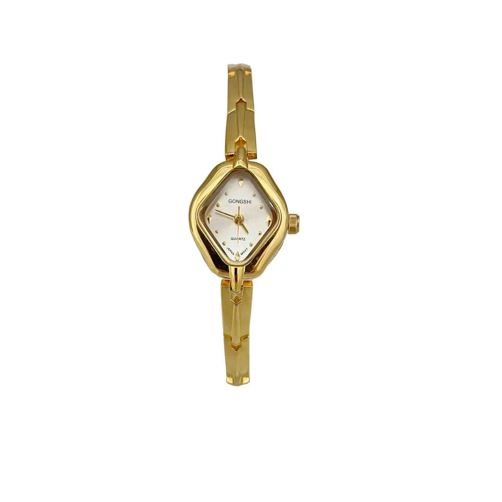 Gold or silver ladies fashion bracelet watch with 18mm mineral glass dial and chain strap