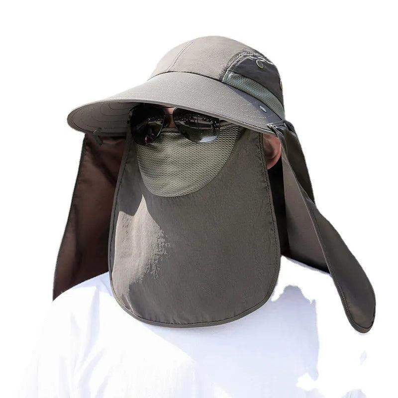 Men's sun protection hat with USB fan and integrated neck shawl in khaki colour