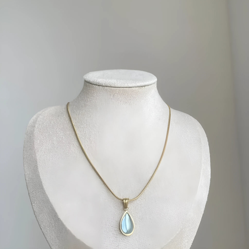 Retro blue and green water drop necklace with mixed gem inlaid pendant on titanium steel snake bones chain
