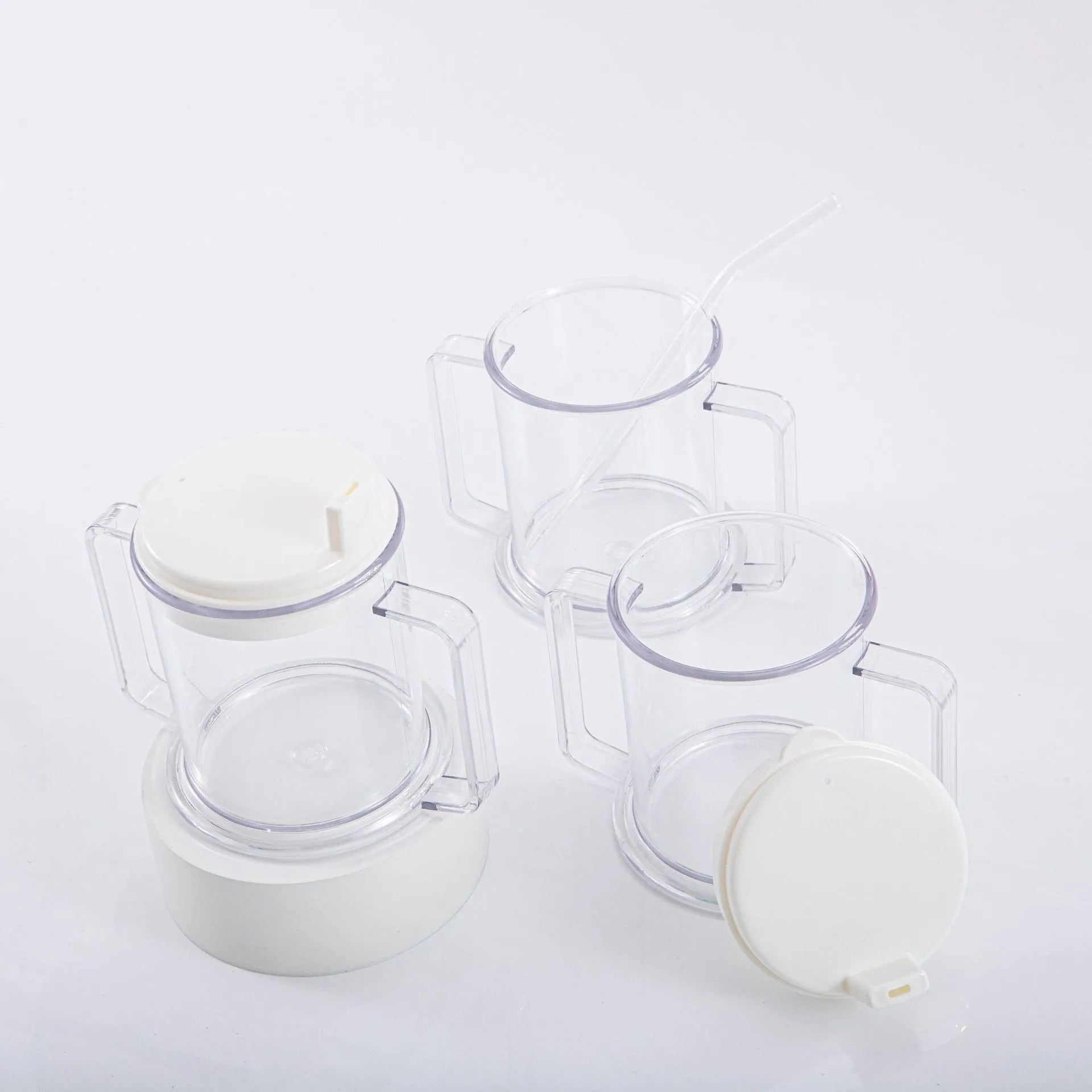 Transparent spill-proof drinking cup with solid colour finish and modern design