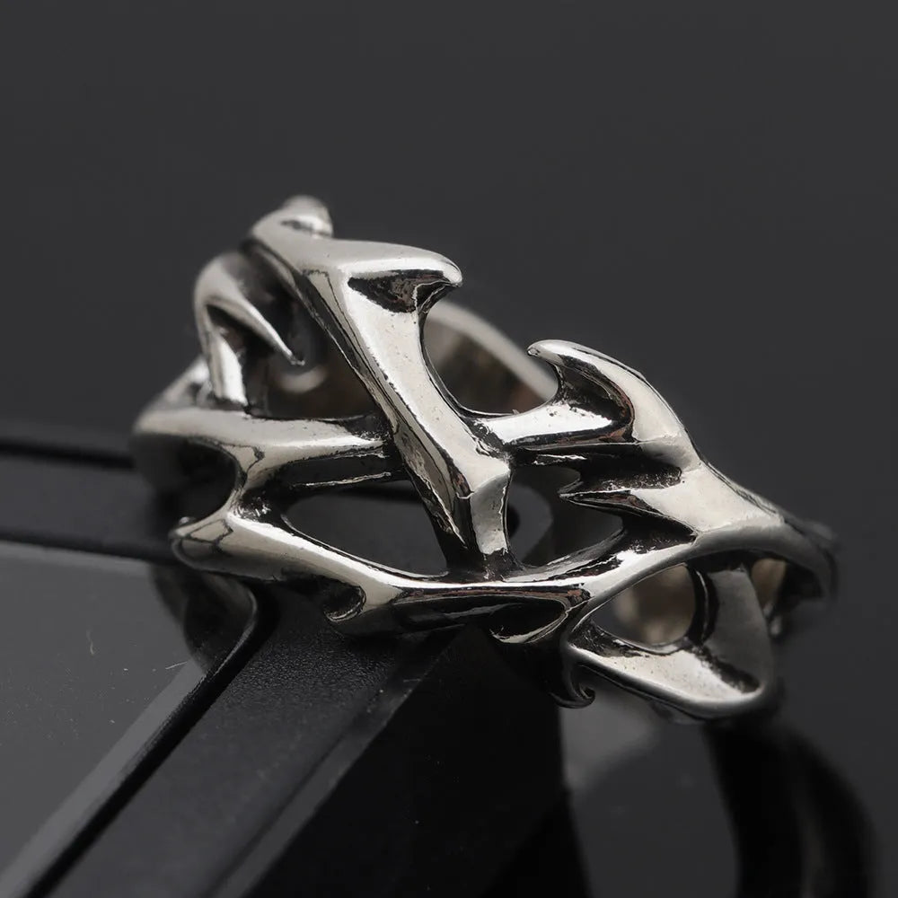 Adjustable copper ring with geometric thorn flower design in J2150 thorns colour