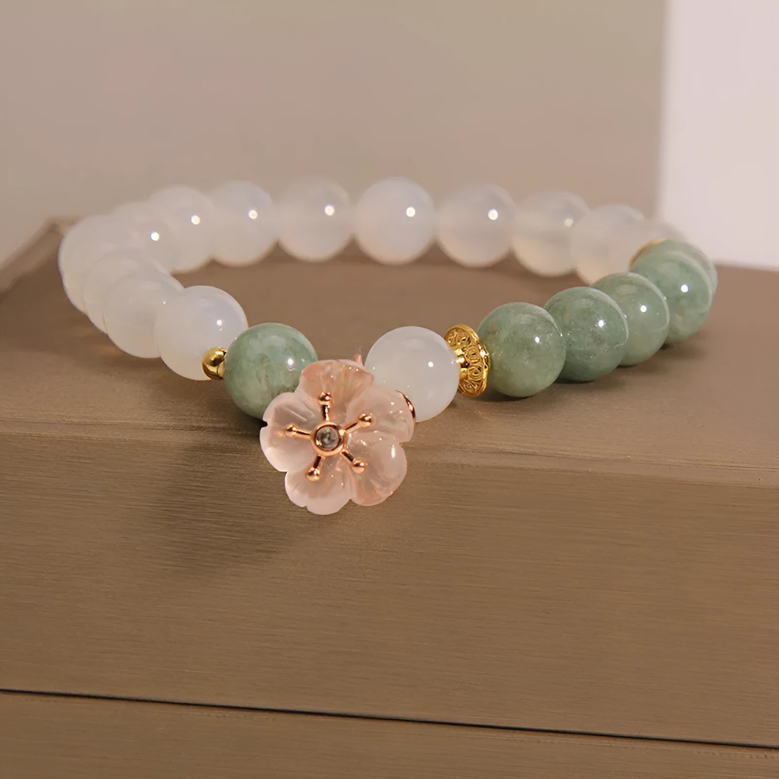White agate and pink jade floral bracelet with adjustable beads for women