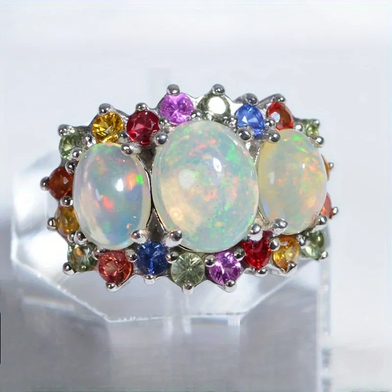 Women's retro geometric alloy ring with zircon inlay, shown in picture style colour.