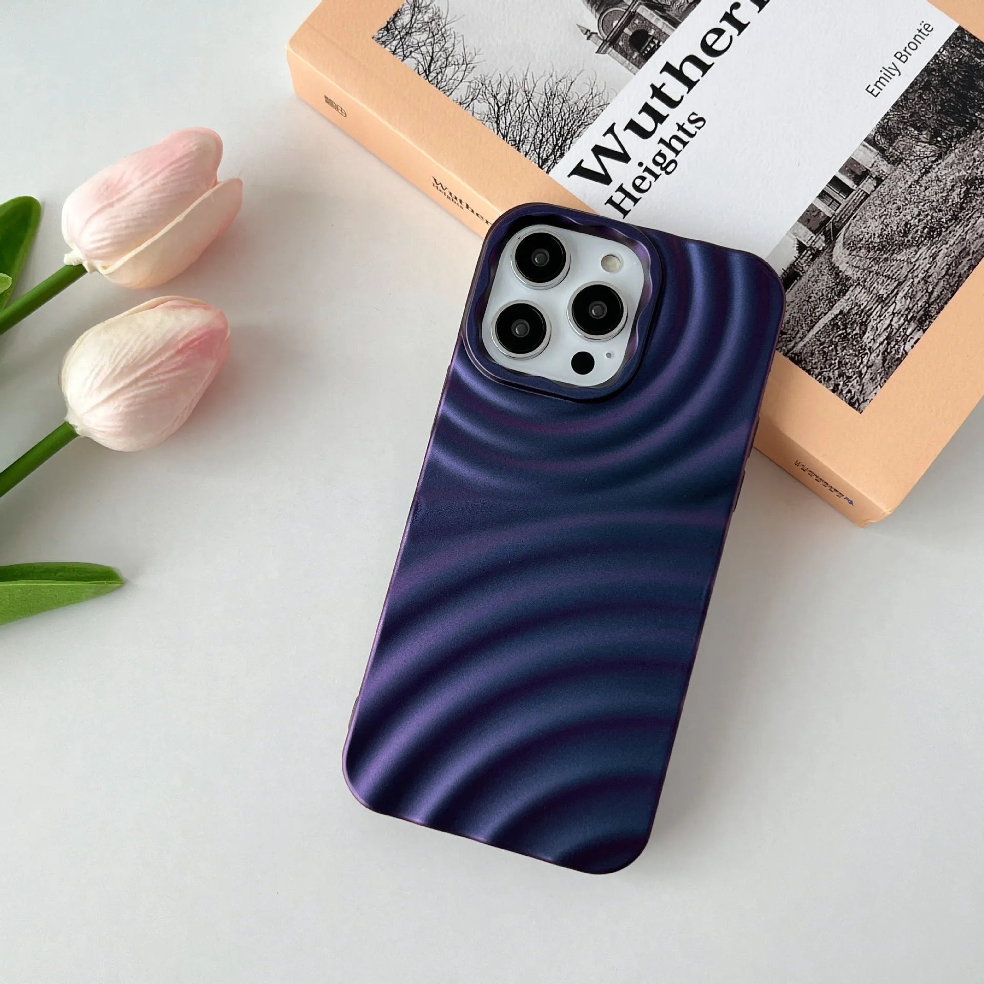 Niche pure colour water ripple TPU phone case for iPhone with anti-fingerprint oil finish