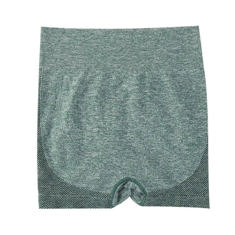 Women's high-waist yoga shorts in various colours with seamless waistband