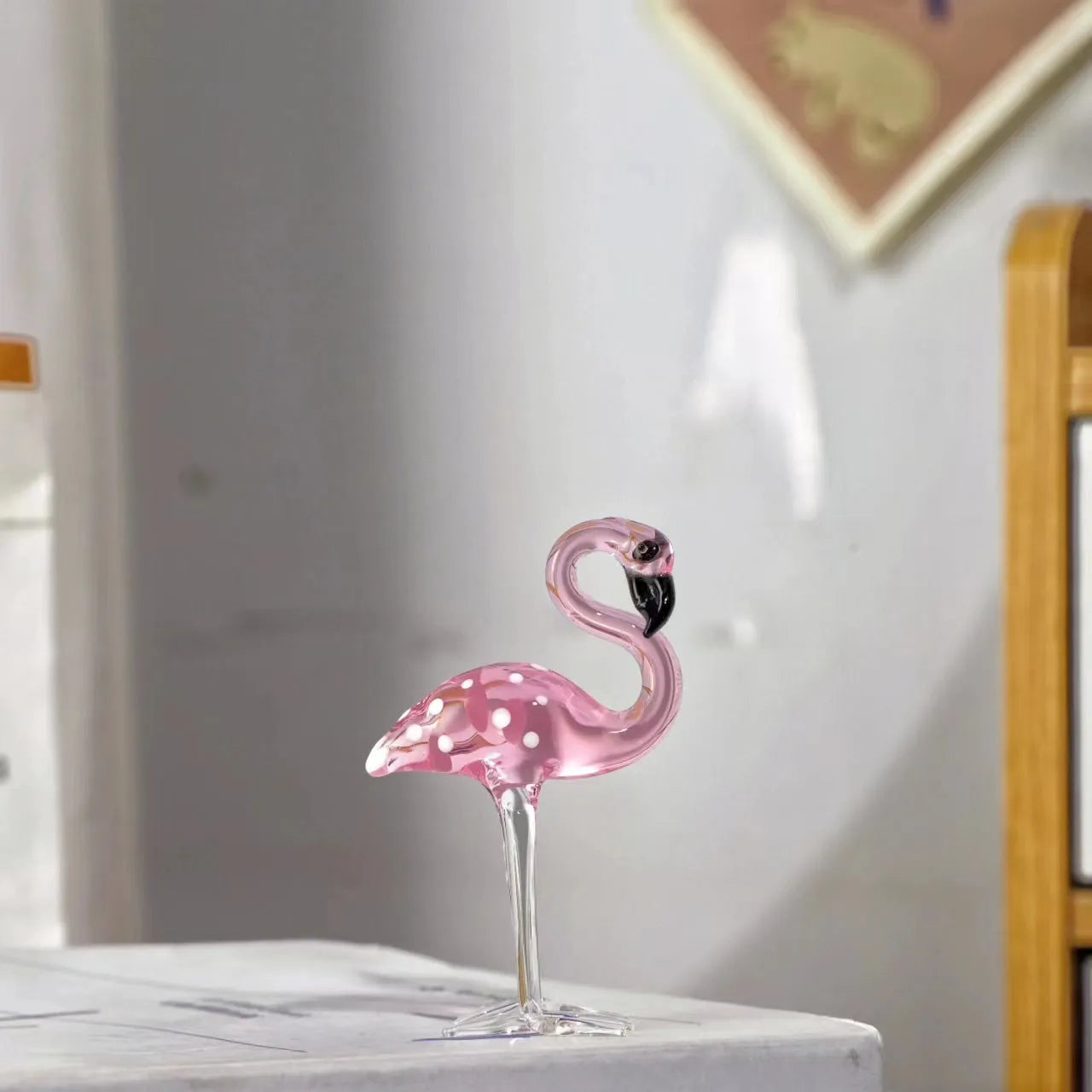 Pink flamingo crystal decorative sculpture on table in modern simple style