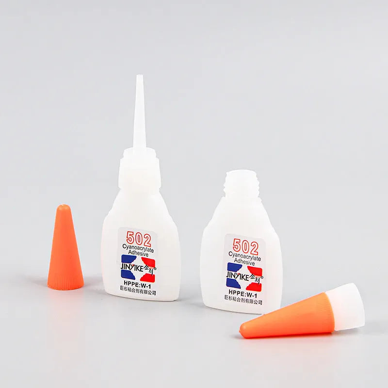 Specialised instant strong adhesive glue for shoe repairs in 3g and 8g sizes.