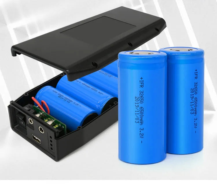 Compact LF4100 LiFePO4 battery measuring 168x89.2x43mm with charger and connection cables