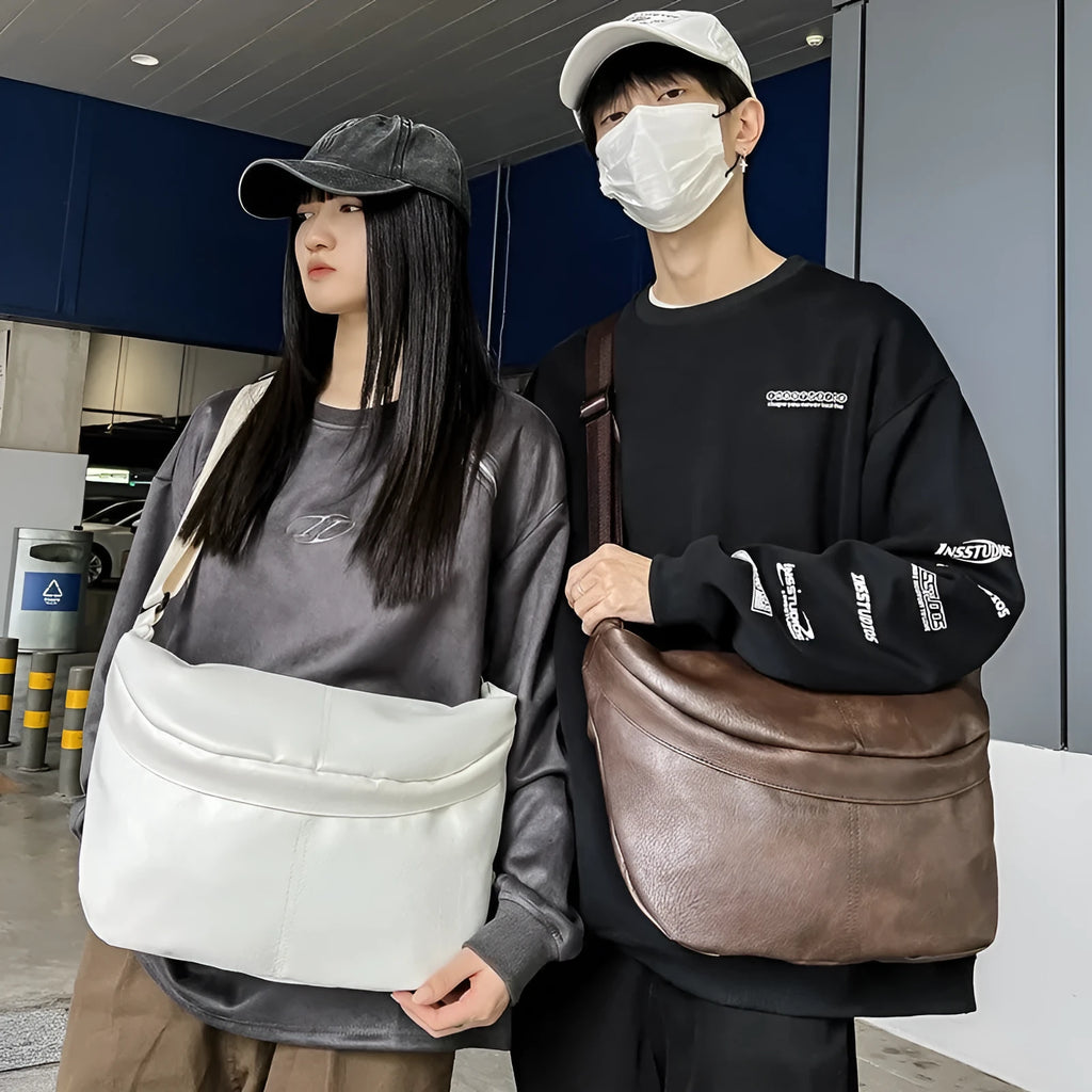 Retro fashion men's large capacity crossbody bag in PU material with waterproof properties