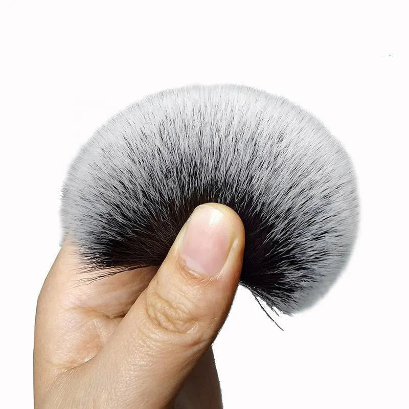 Black car detailing brush with soft pig hair bristles on a PP plastic handle, shown in large and small sizes.