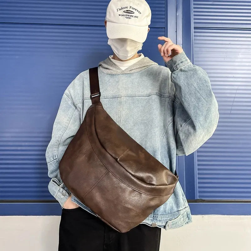 Retro fashion men's large capacity crossbody bag in PU material with waterproof properties